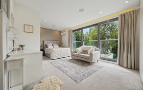 Helenslea Avenue, Golders Green, NW11 8NE