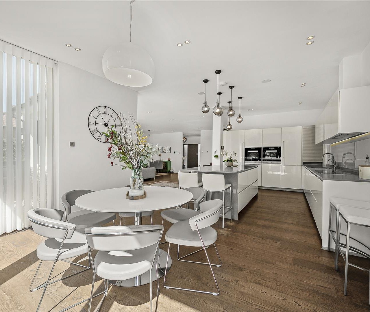 Helenslea Avenue, Golders Green, NW11 8NE