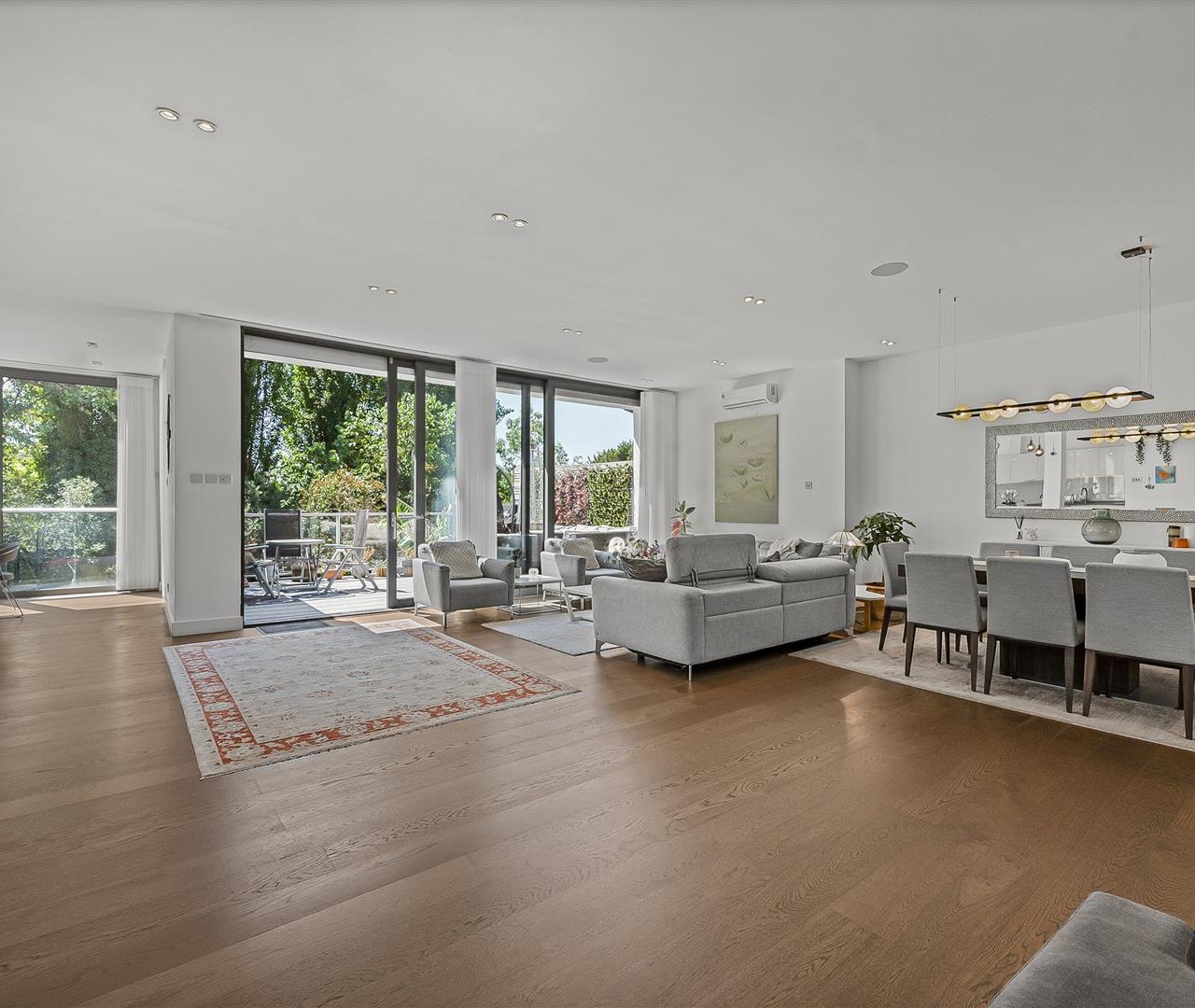 Helenslea Avenue, Golders Green, NW11 8NE