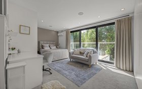 Helenslea Avenue, Golders Green, NW11 8NE