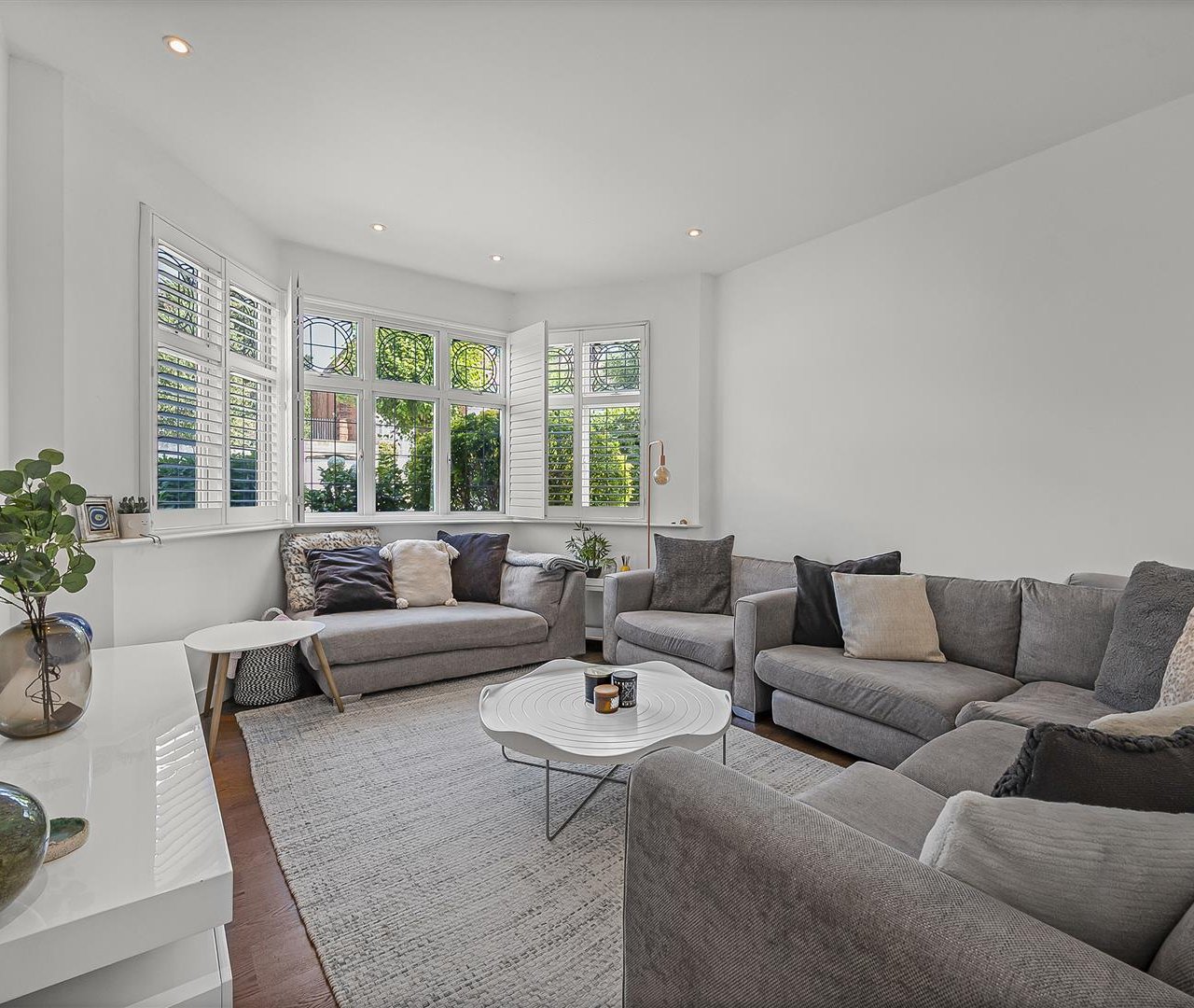 Helenslea Avenue, Golders Green, NW11 8NE