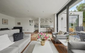 Helenslea Avenue, Golders Green, NW11 8NE