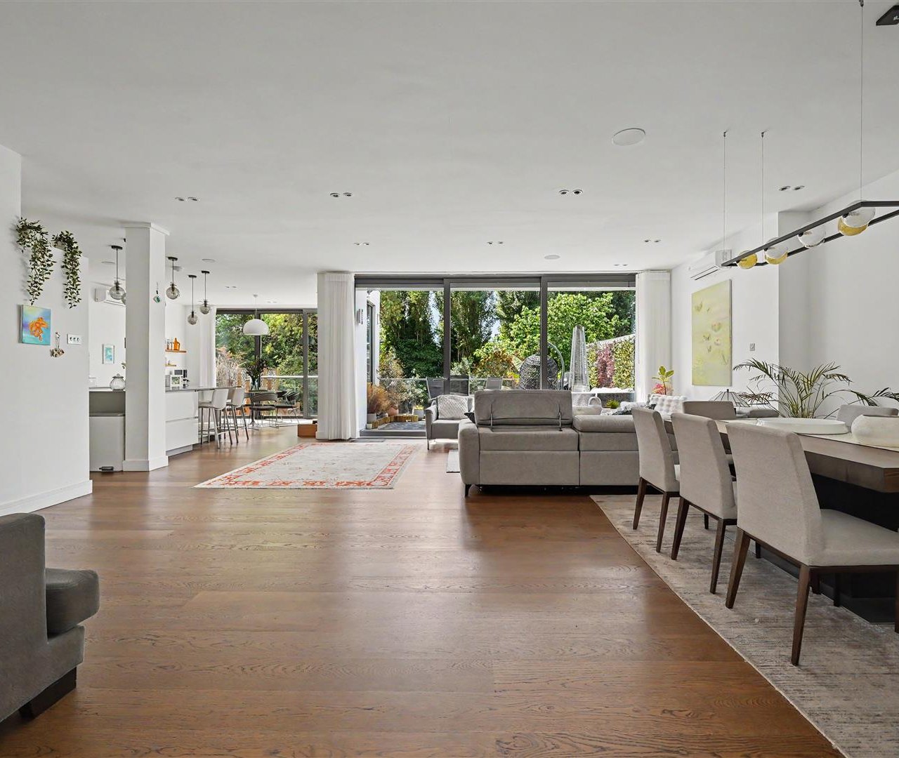 Helenslea Avenue, Golders Green, NW11 8NE