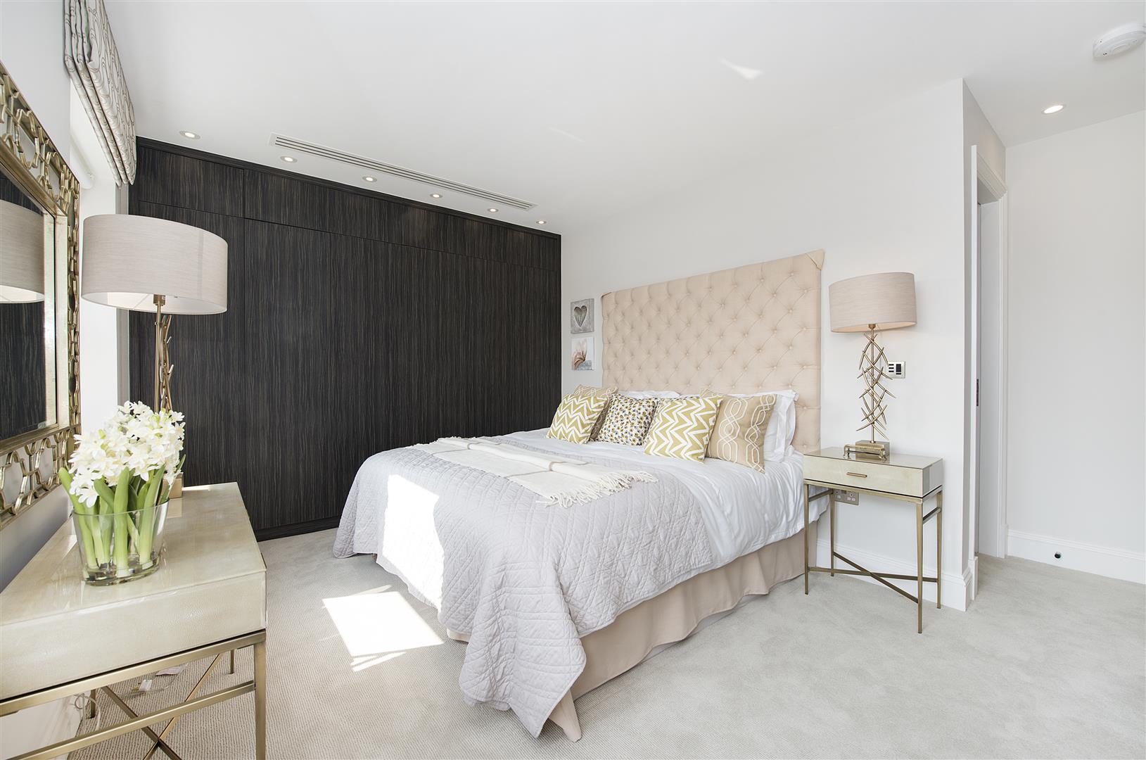 Arkwright Road, Hampstead, NW3 6AA