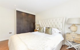 St. Johns Wood Park, St. Johns Wood, NW8 6NN