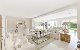 St. Johns Wood Park, St. Johns Wood, NW8 6NN