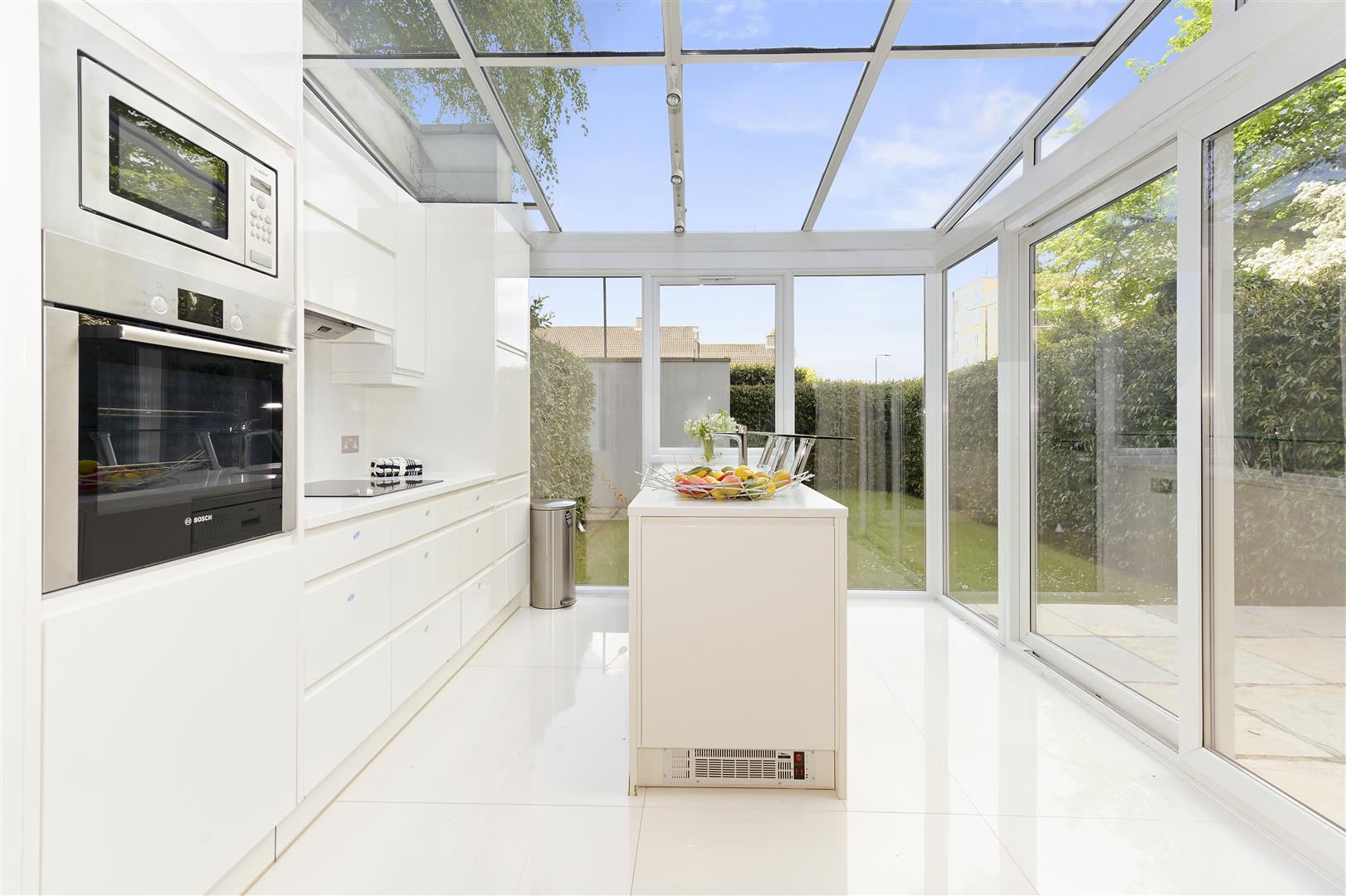 St. Johns Wood Park, St. Johns Wood, NW8 6NN