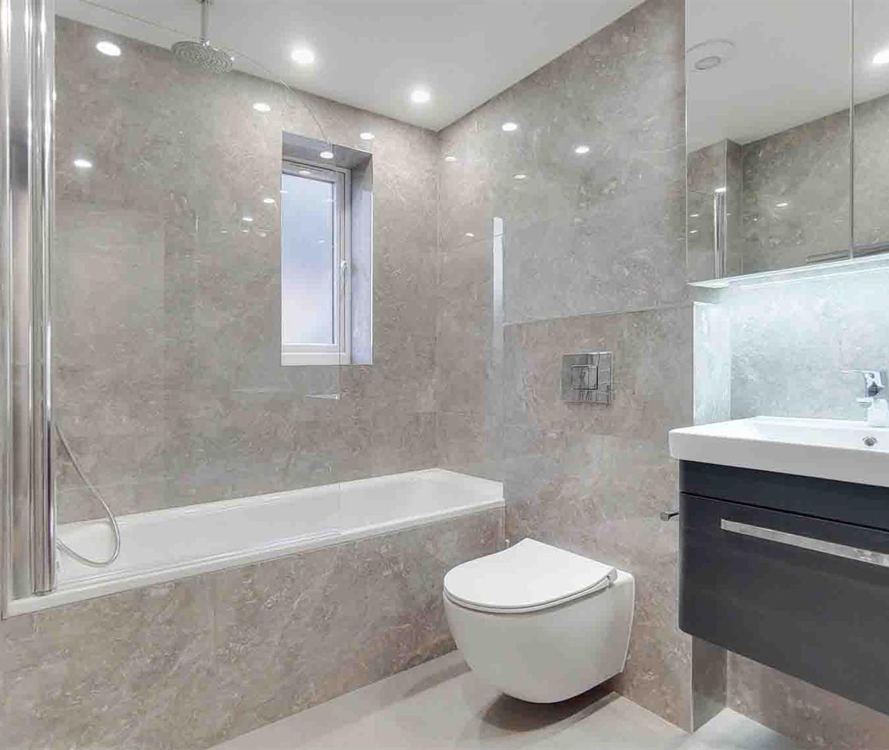 Fitzjohns Avenue, London, NW3 6PH