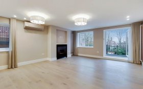 Fitzjohns Avenue, Hampstead, NW3 6PH