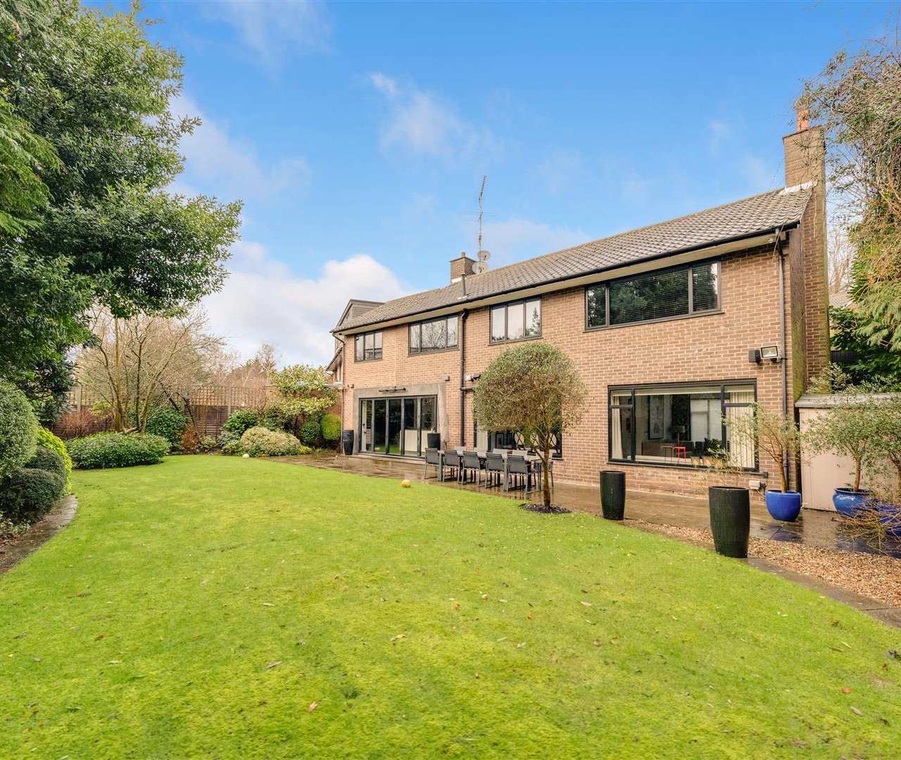 West Heath Gardens, Hampstead, NW3 7TR