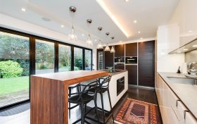 West Heath Gardens, Hampstead, NW3 7TR