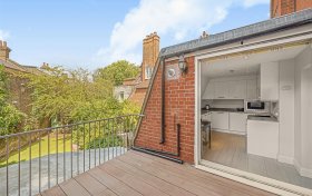 Eton Avenue, Belsize Park, NW3 3EH
