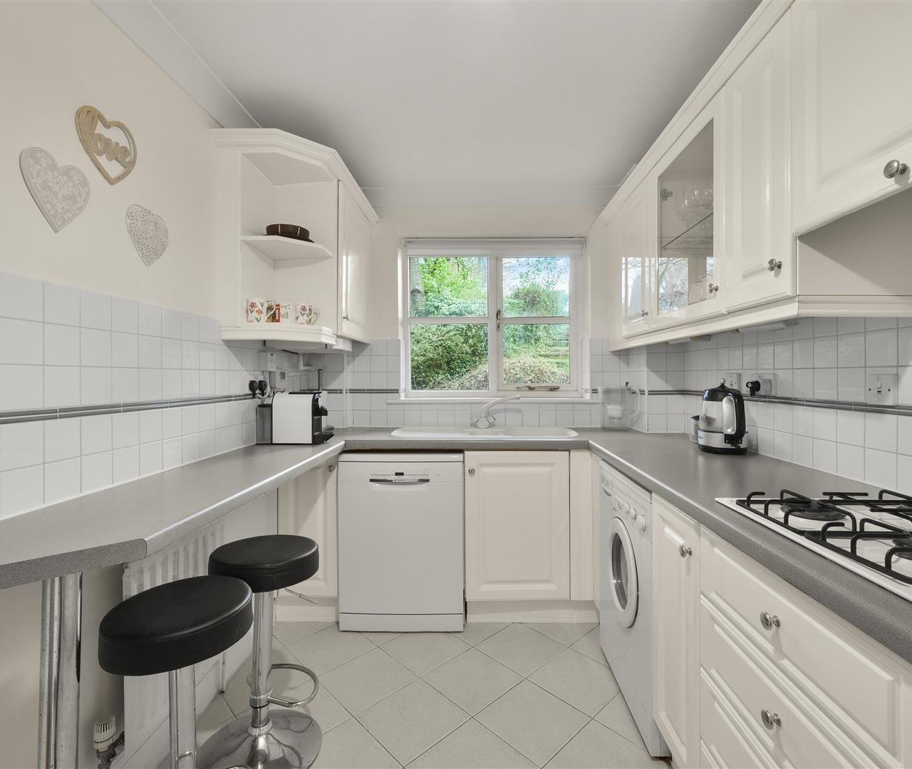 Platts Lane, London, NW3 7NR