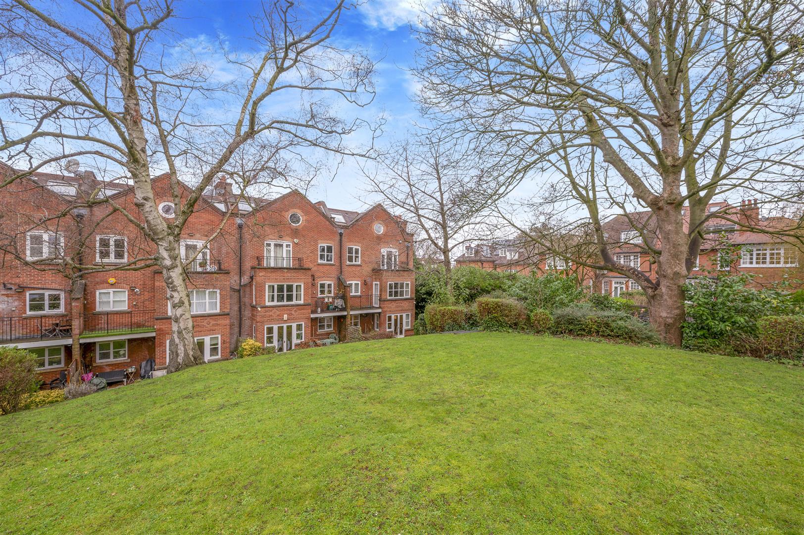 Platts Lane, London, NW3 7NR