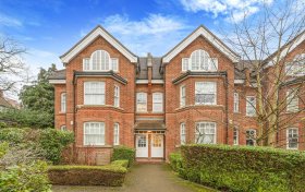 Platts Lane, London, NW3 7NR