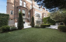 Redington Road, Hampstead, NW3 7QX