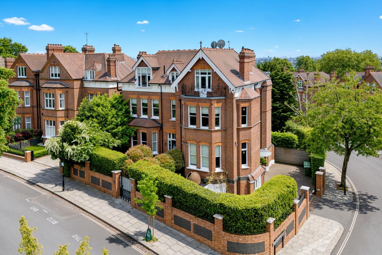 Redington Road, Hampstead, NW3 7QX