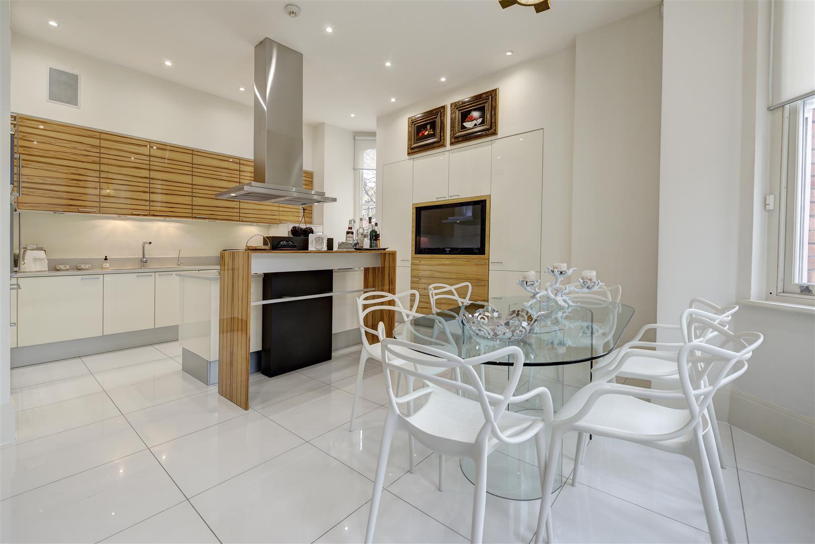 Redington Road, Hampstead, NW3 7QX