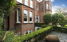 Redington Road, Hampstead, NW3 7QX