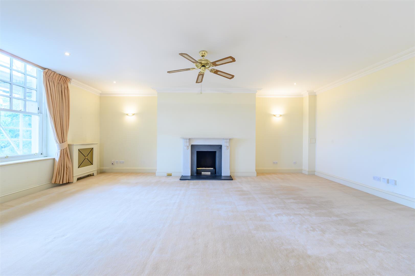 Frognal Rise, London, NW3 6PZ