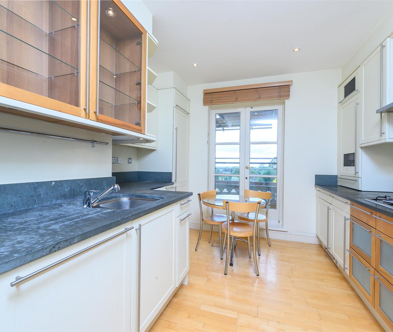 Frognal Rise, London, NW3 6PZ