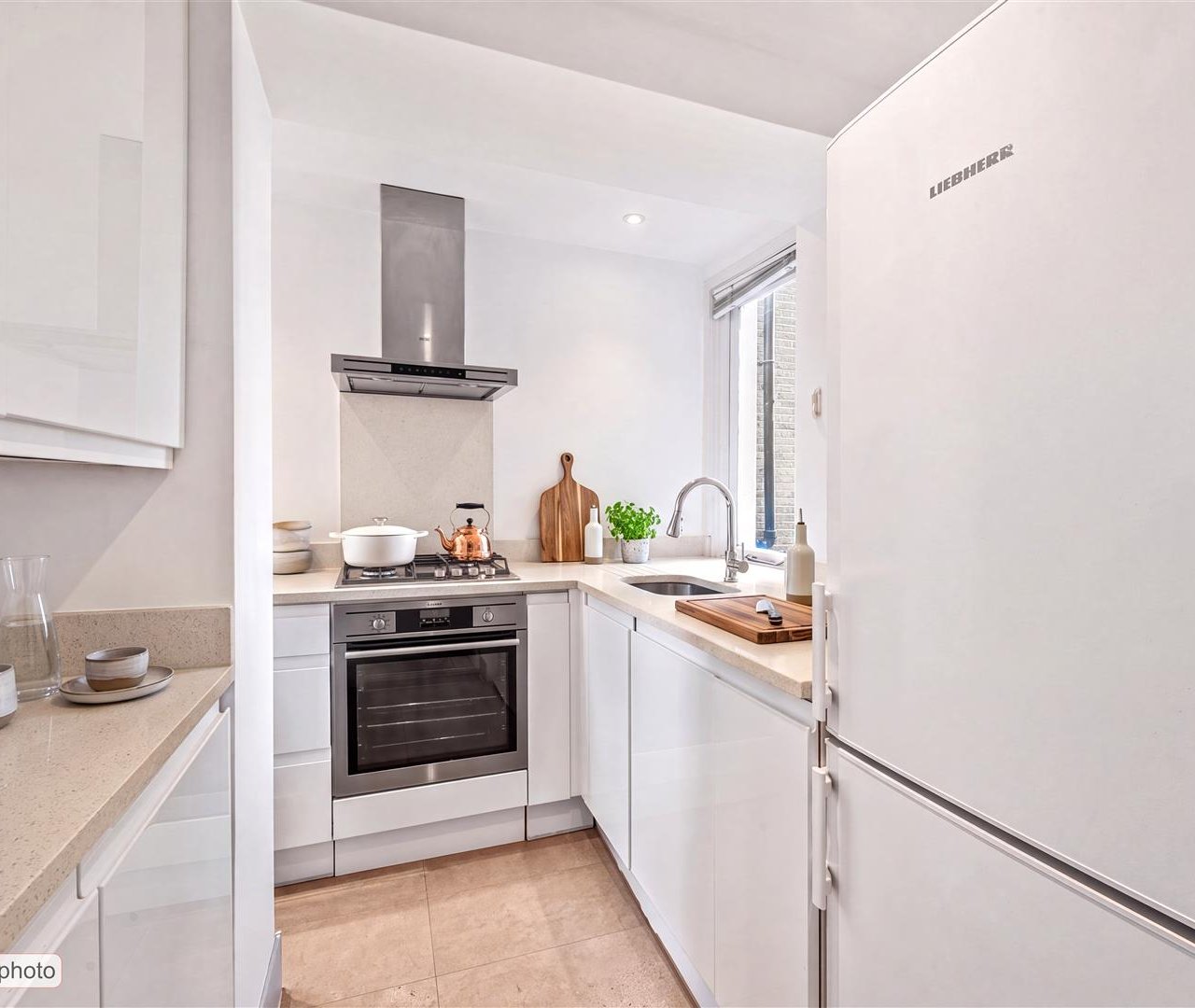 Fitzjohn's Avenue, Hampstead Village, NW3 6NT