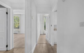 Fitzjohn's Avenue, Hampstead Village, NW3 6NT