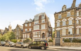Fitzjohn's Avenue, Hampstead Village, NW3 6NT
