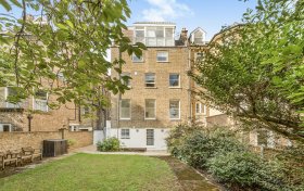 Fitzjohn's Avenue, Hampstead Village, NW3 6NT