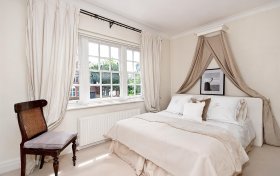 Hocroft Road, The Hocrofts, NW2 2BL