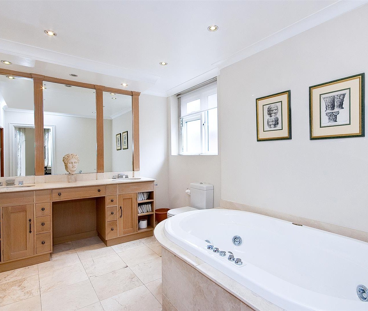 Hocroft Road, The Hocrofts, NW2 2BL
