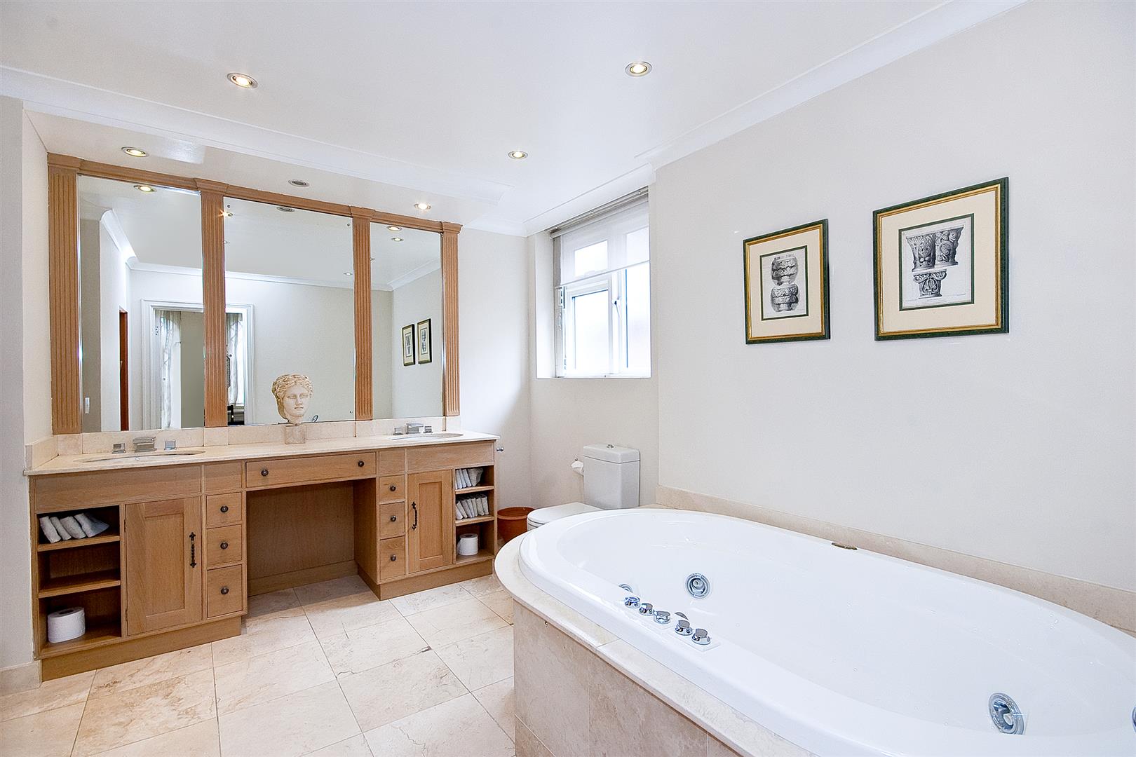Hocroft Road, The Hocrofts, NW2 2BL