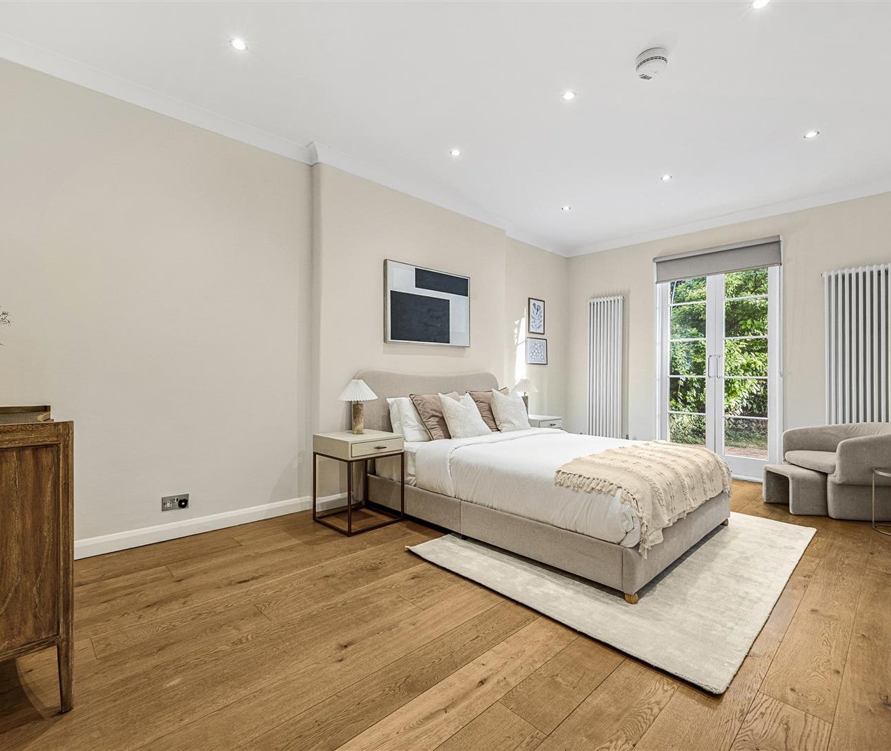 Belsize Park Gardens, Belsize Park, NW3 4JJ
