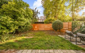 Belsize Park Gardens, Belsize Park, NW3 4JJ
