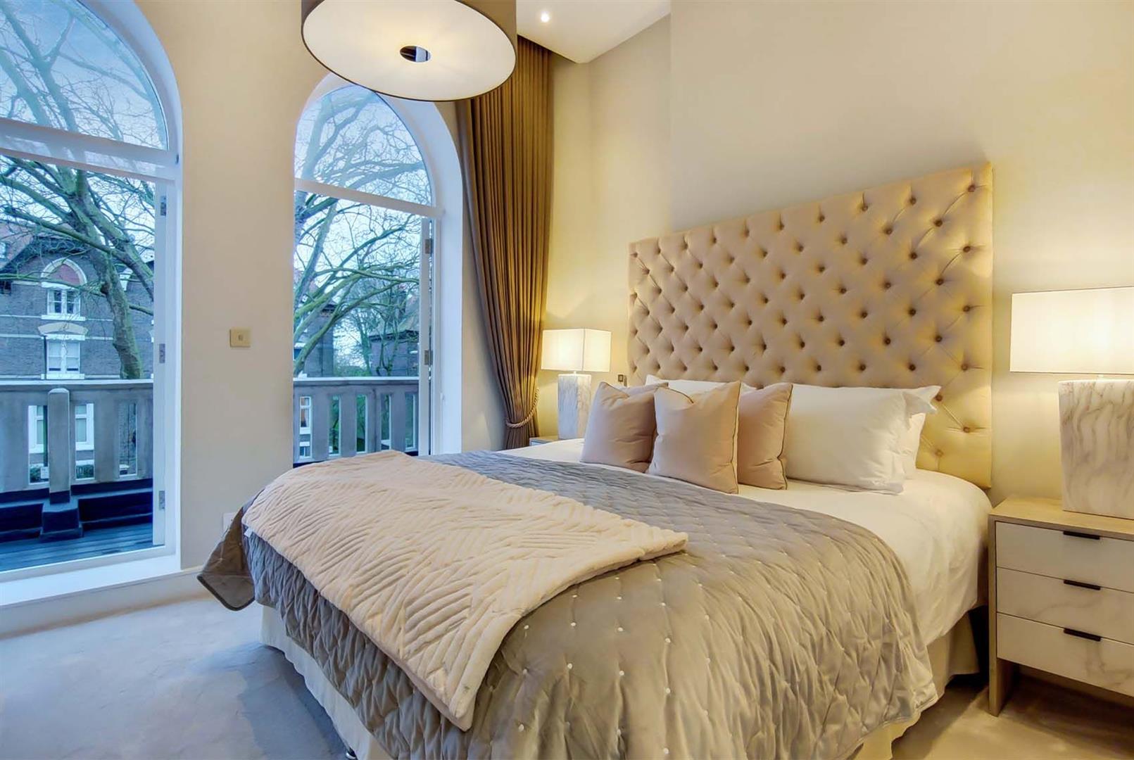 Fitzjohns Avenue, Hampstead, NW3 6PH