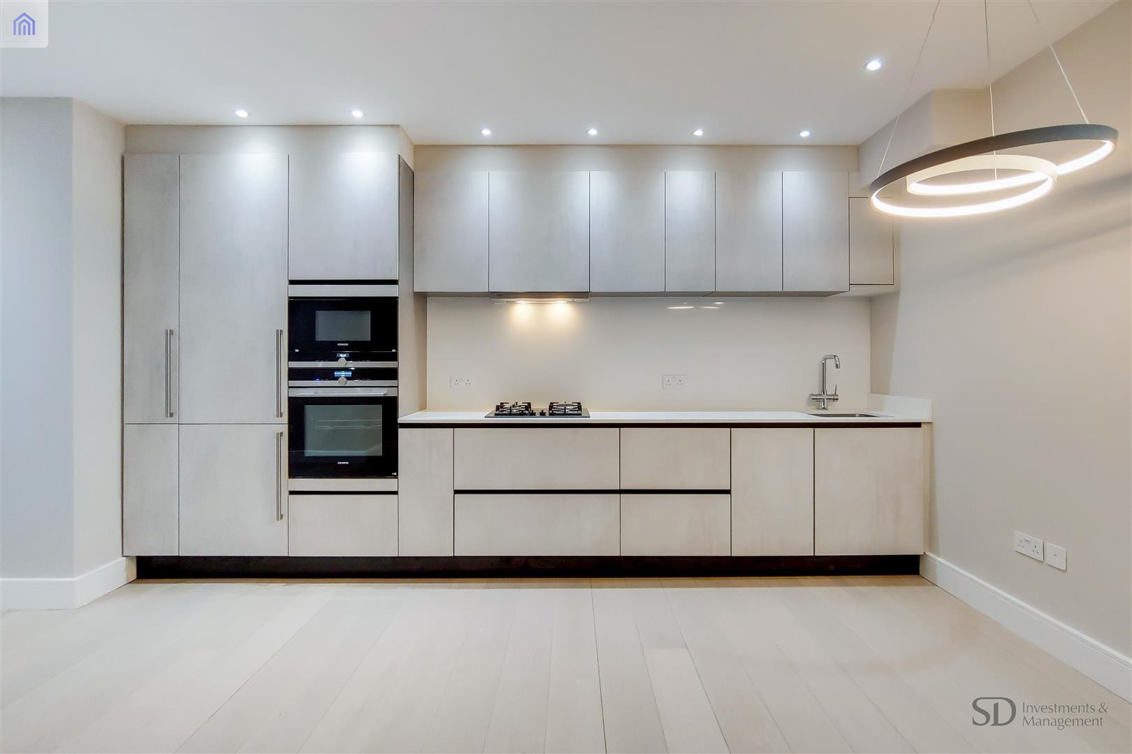 Fitzjohns Avenue, Hampstead, NW3 6PH
