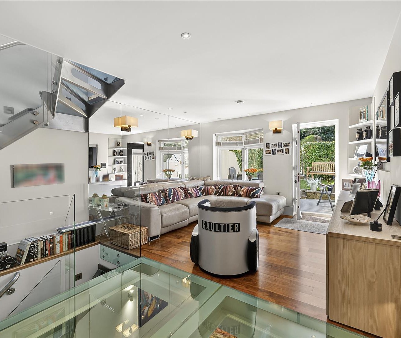 Heath Passage, Hampstead, NW3 7HB