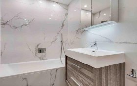 Fitzjohns Avenue, London, NW3 6PH