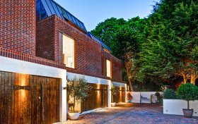 North End, London, NW3 7HL