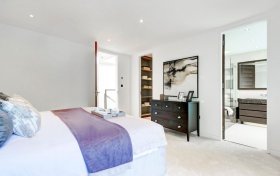 North End, London, NW3 7HL