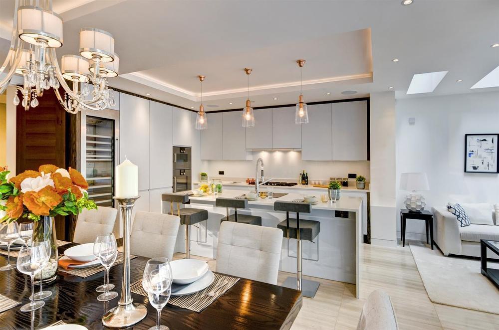 North End, London, NW3 7HL