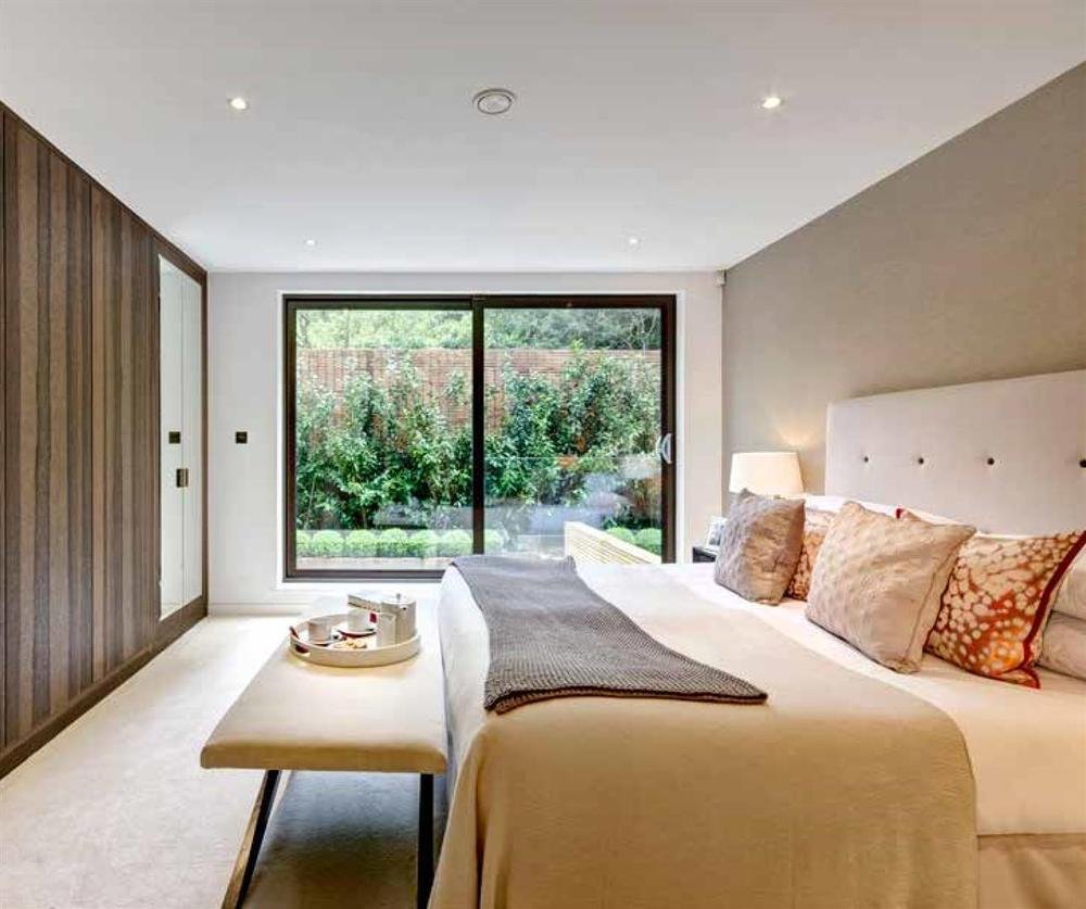 North End, London, NW3 7HL