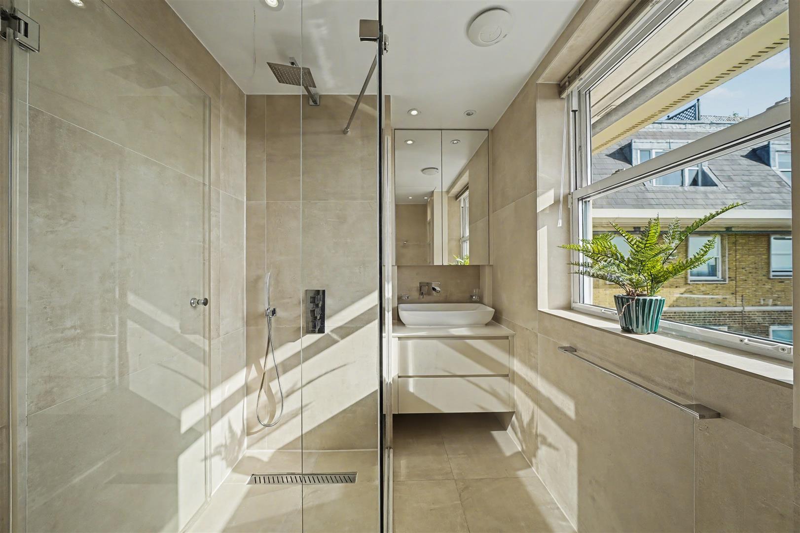 St. Johns Wood Park, St Johns Wood, NW8 6NL