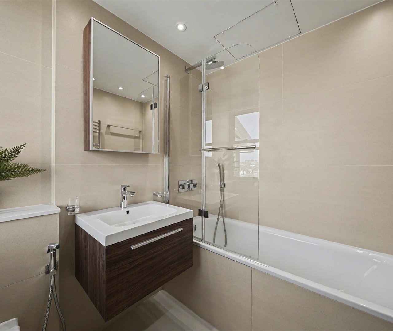 St. Johns Wood Park, St Johns Wood, NW8 6NL