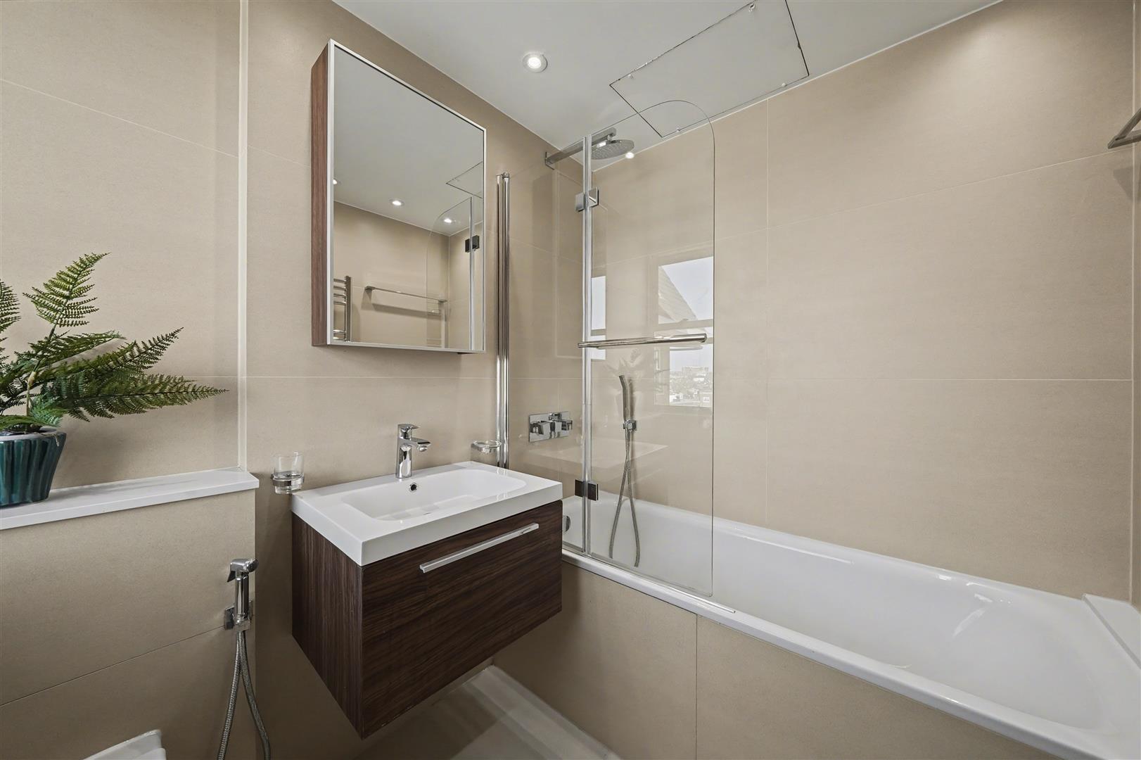 St. Johns Wood Park, St Johns Wood, NW8 6NL
