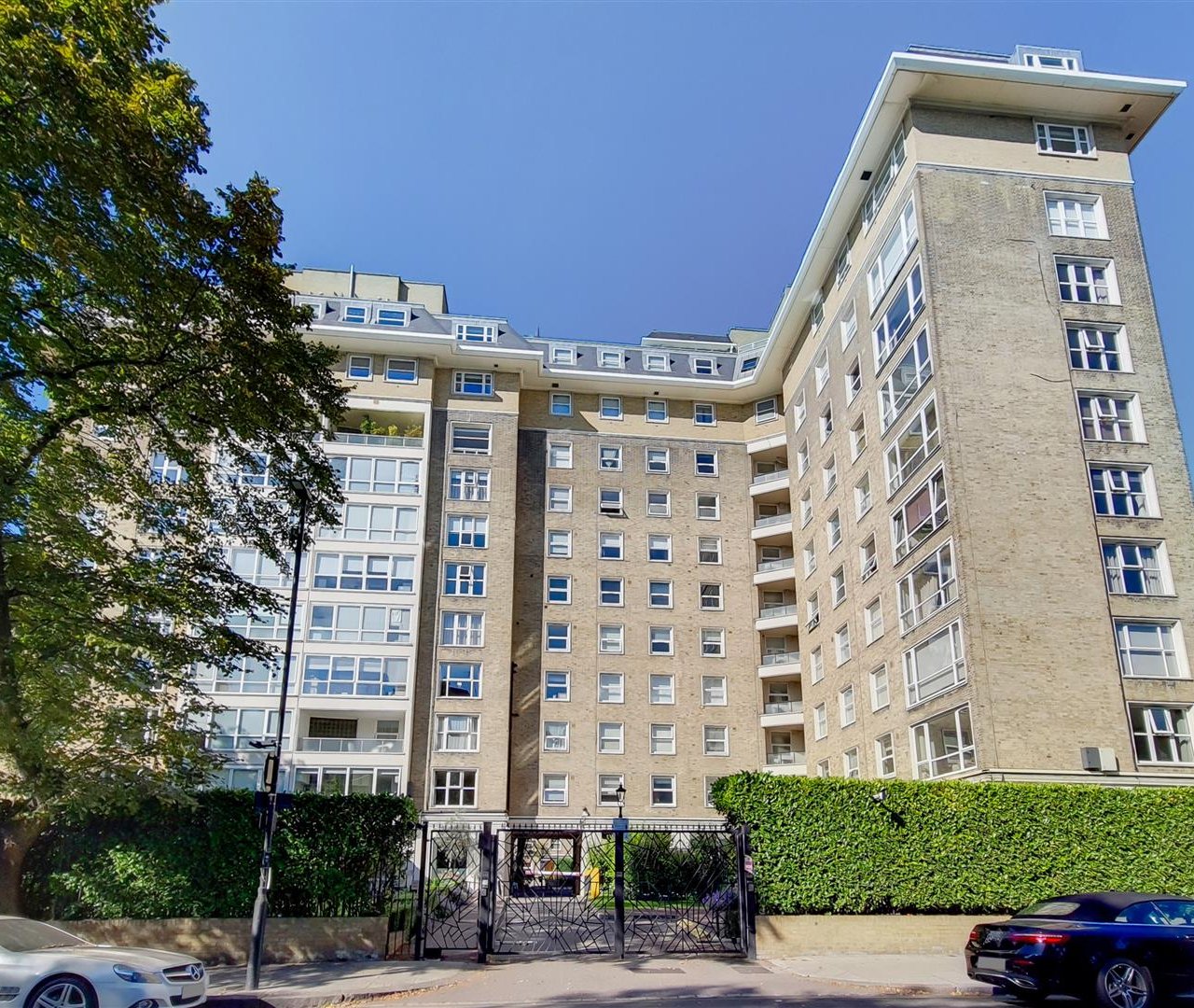 St. Johns Wood Park, London, NW8 6NH
