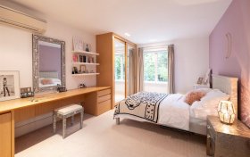 Wellgarth Road, Hampstead Garden Suburb, NW11 7HS