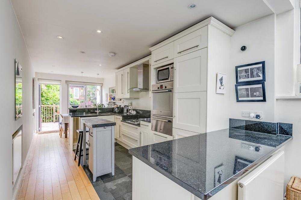 Sandy Road, London, NW3 7EY