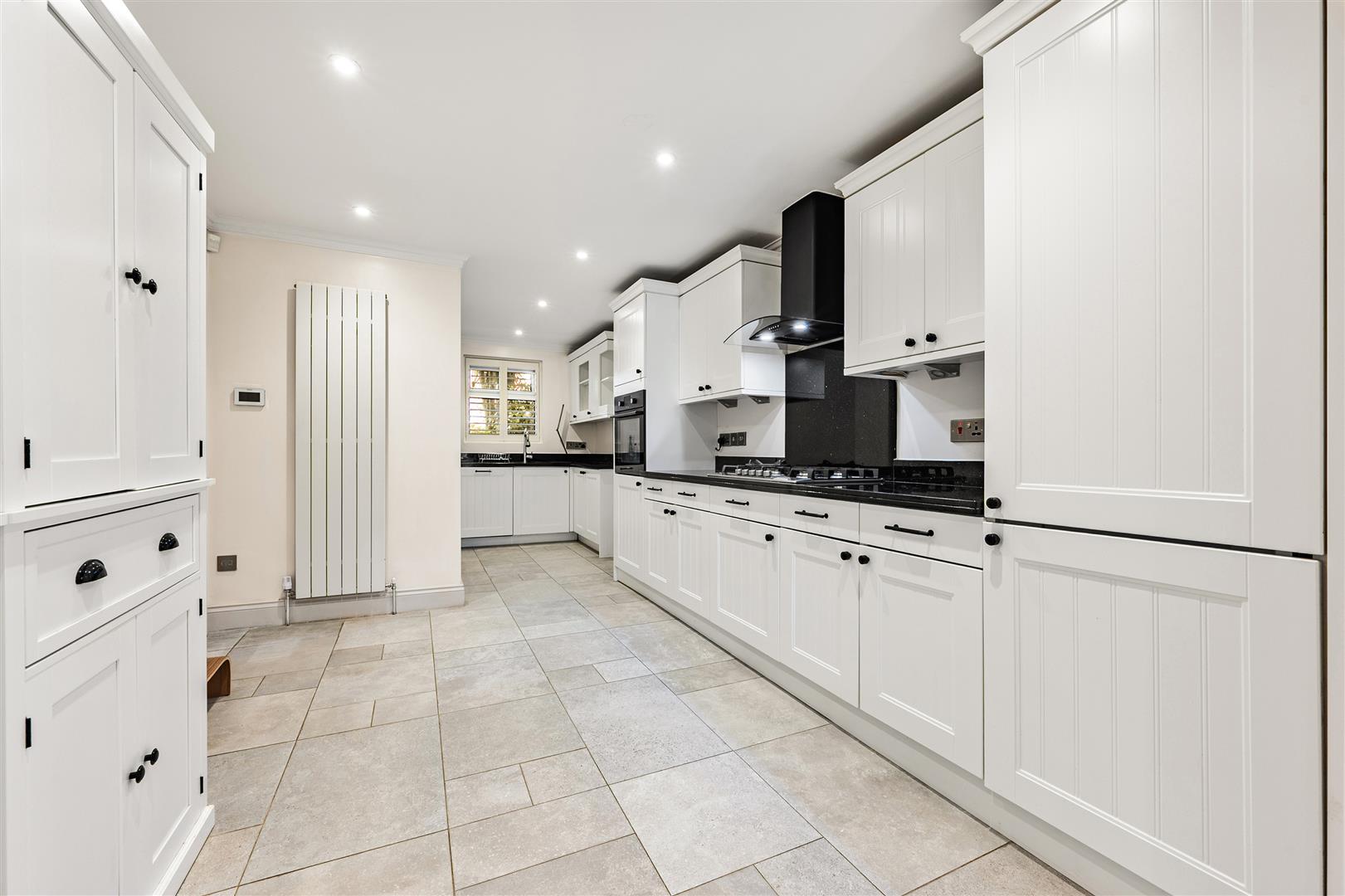West Heath Gardens, Hampstead, NW3 7TR