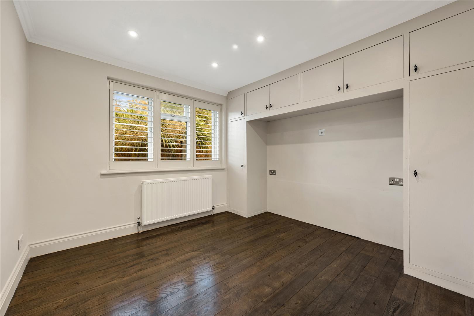 West Heath Gardens, Hampstead, NW3 7TR